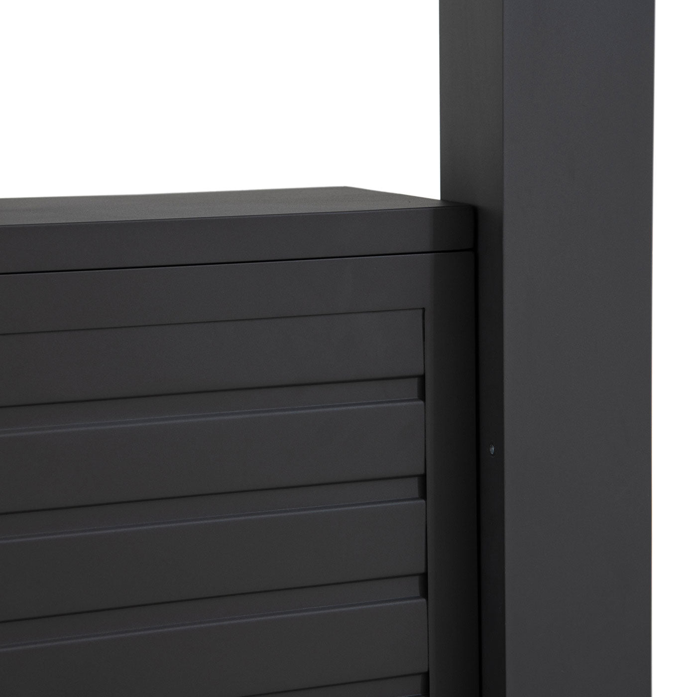 Baras_lauko_pavesiniai