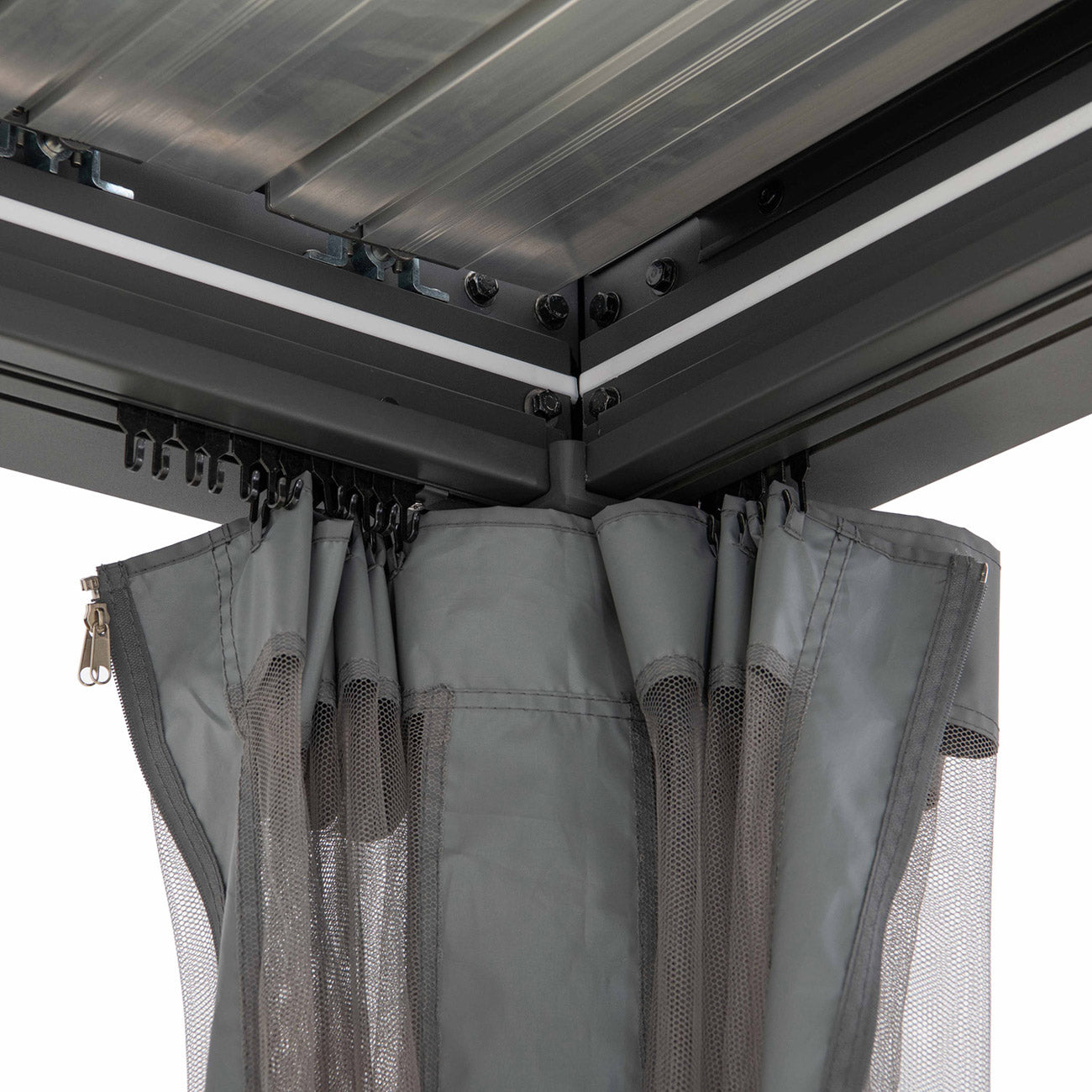 Tinklelis_nuo_uodu_pavesinems