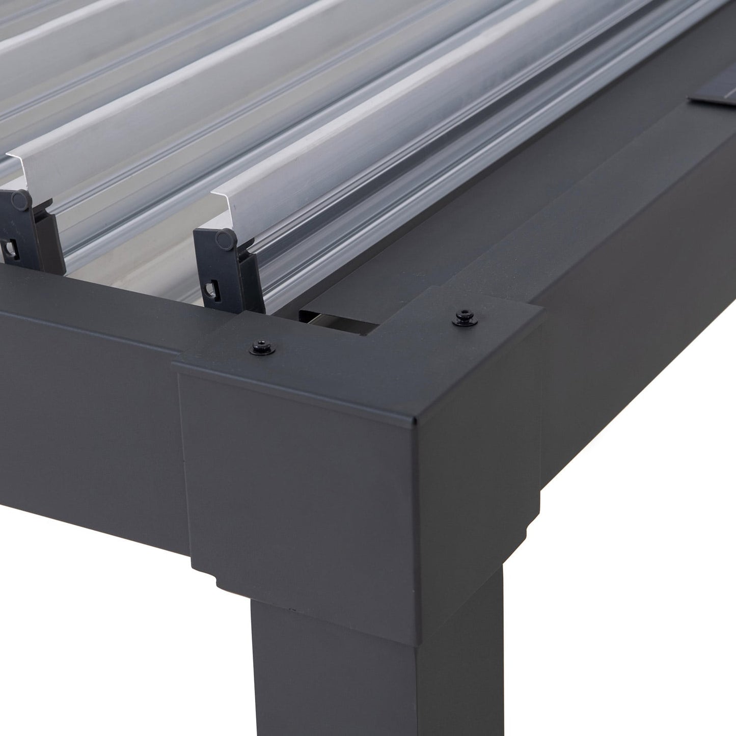 Pergola pilkos spalvos