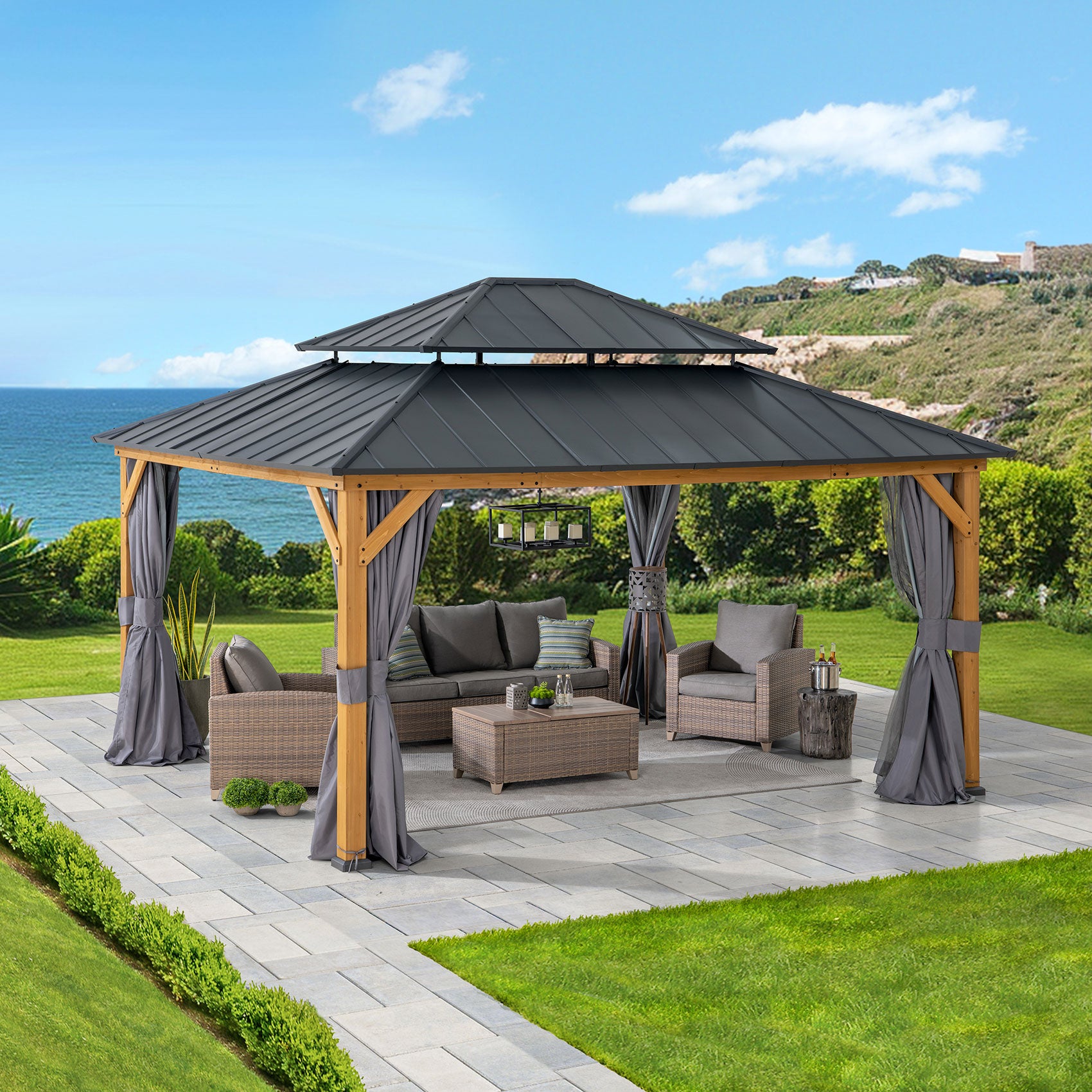 Sunjoy Trivor“ lauko pavesine